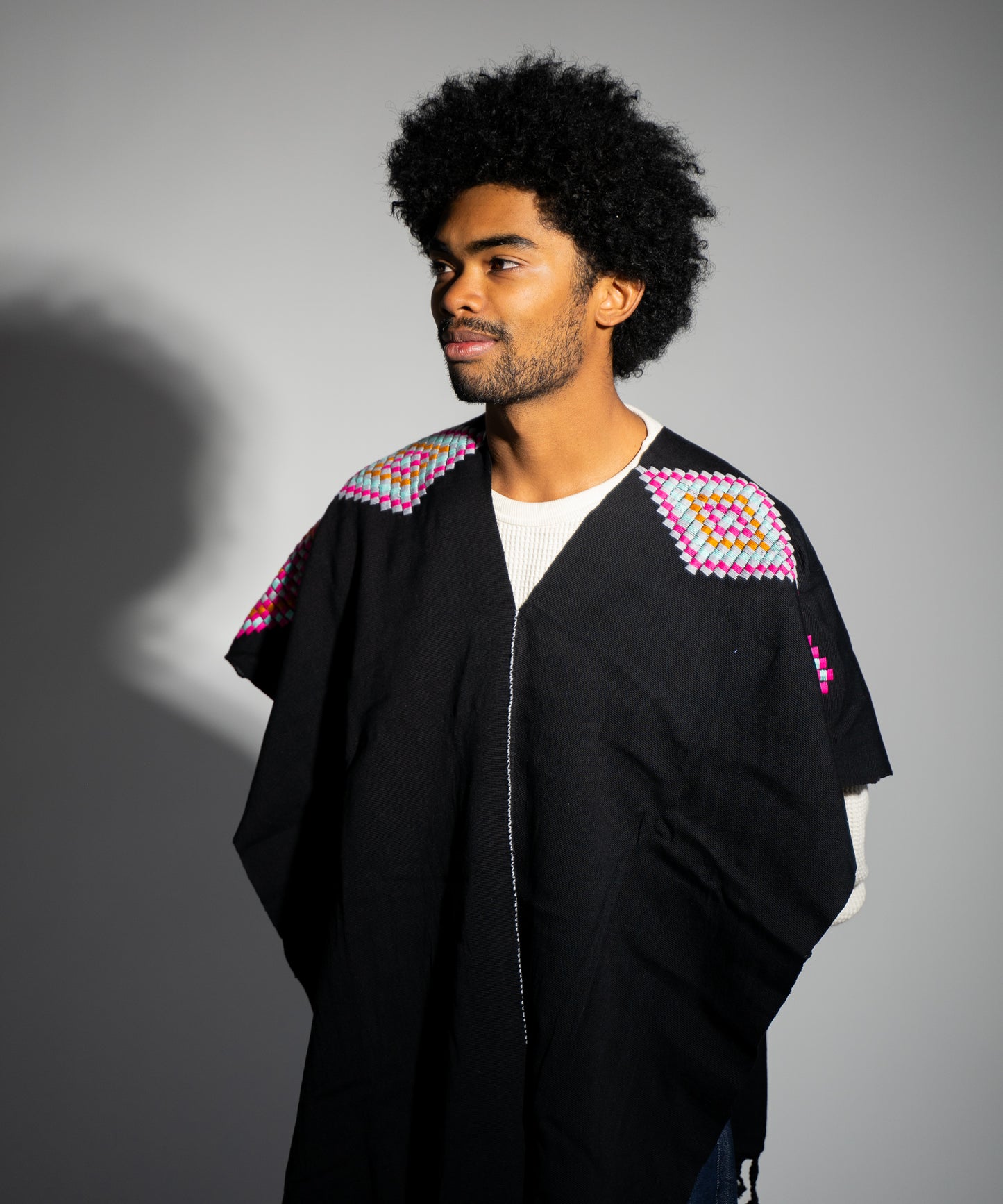 Poncho - Black/Pink/Blue